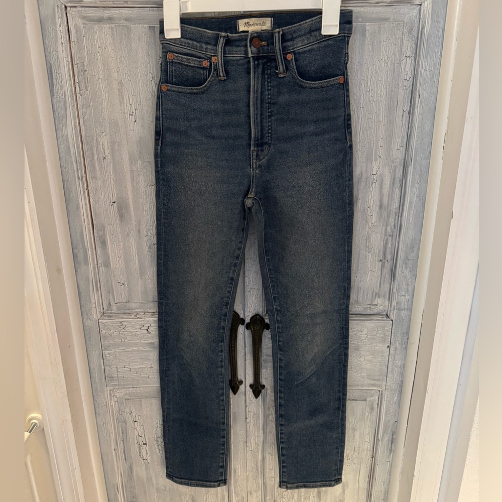 Madewell Women's High Rise Jeans in Dark Blue